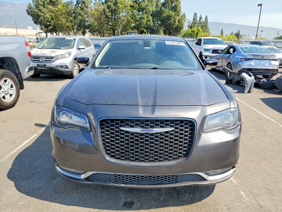 Aukcja sprzedaży 2019 Chrysler 300, vin: 2C3CCAEGXKH536747, numer aukcji: 61541586