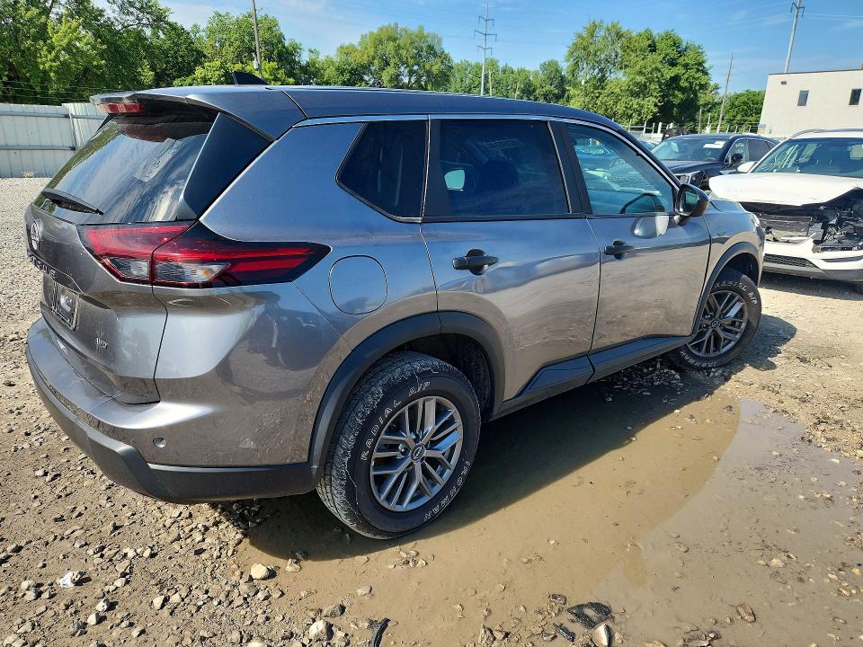 62595146 :رقم المزاد ، 5N1BT3AB6RC675652 vin ، 2024 Nissan Rogue مزاد بيع