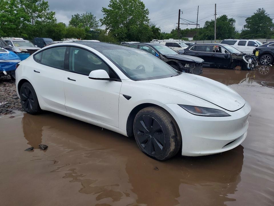 Продажа на аукционе авто 2024 Tesla Model 3, vin: 5YJ3E1EA5RF848881, номер лота: 60431686