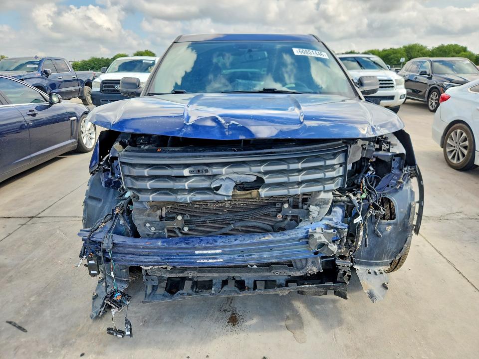 60851446 :رقم المزاد ، 1FM5K8AR2KGA79110 vin ، 2019 Ford Explorer مزاد بيع