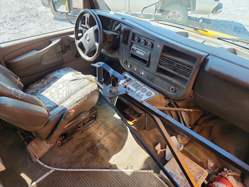 62042596 :رقم المزاد ، 1GB0G2BA4C1137782 vin ، 2012 Collins Bantam G3500 مزاد بيع