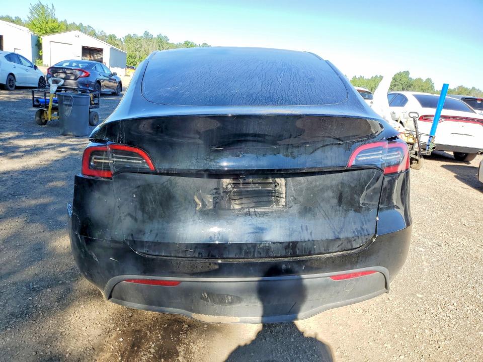 Продажа на аукционе авто 2024 Tesla Model Y, vin: LRWYGDEE0RC630846, номер лота: 63168166