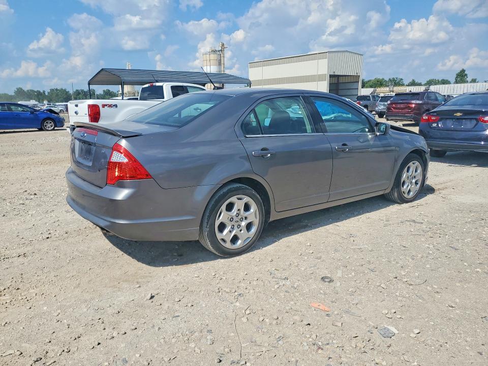 59079976 :رقم المزاد ، 3FAHP0HA2AR116738 vin ، 2010 Ford Fusion مزاد بيع