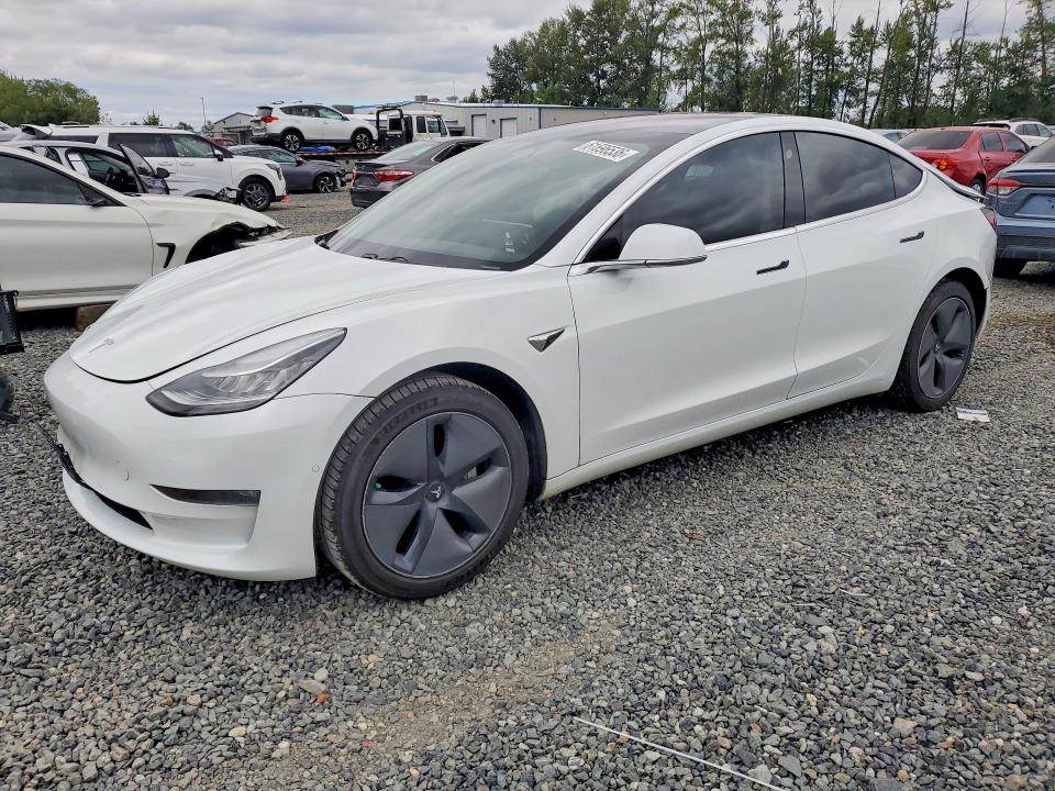 Продаж на аукціоні авто 2018 Tesla Model 3, vin: 5YJ3E1EA9JF062439, номер лоту: 61696536