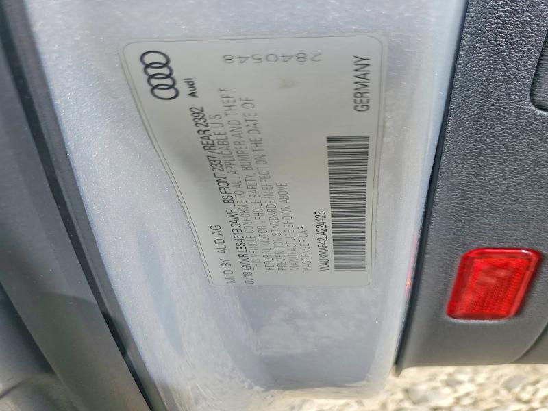 61413796 :رقم المزاد ، WAUKMAF42JA224425 vin ، 2018 Audi A4 مزاد بيع