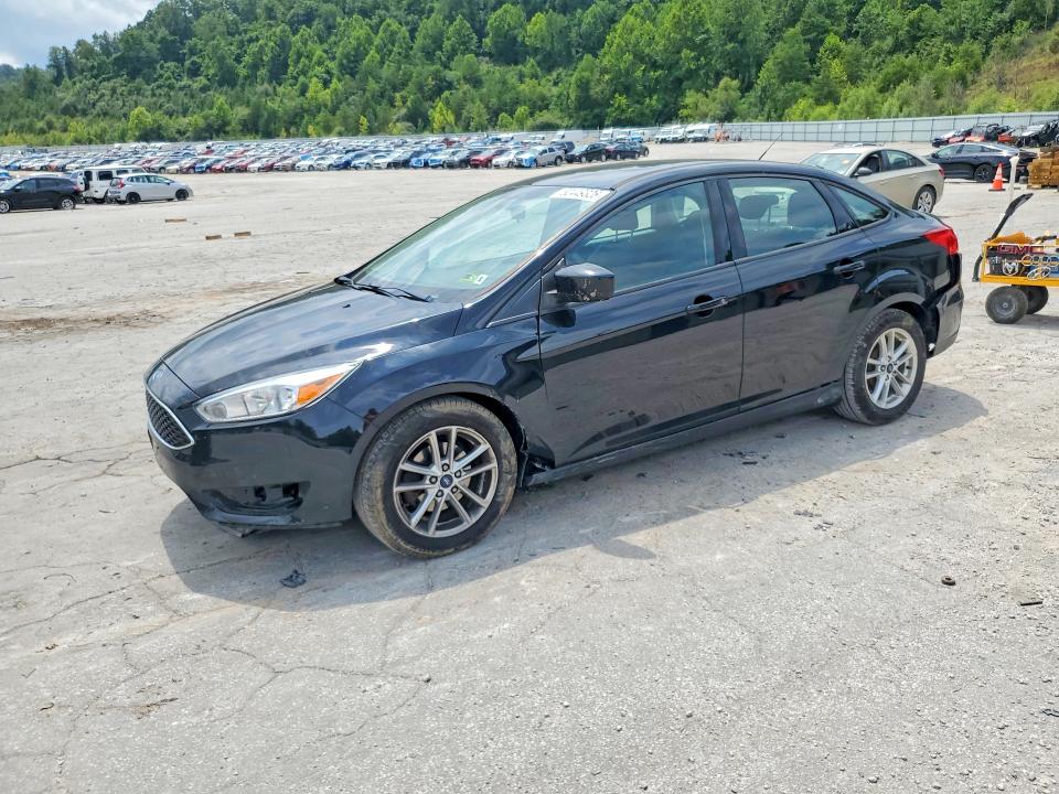 62449326 :رقم المزاد ، 1FADP3F29JL328255 vin ، 2018 Ford Focus مزاد بيع
