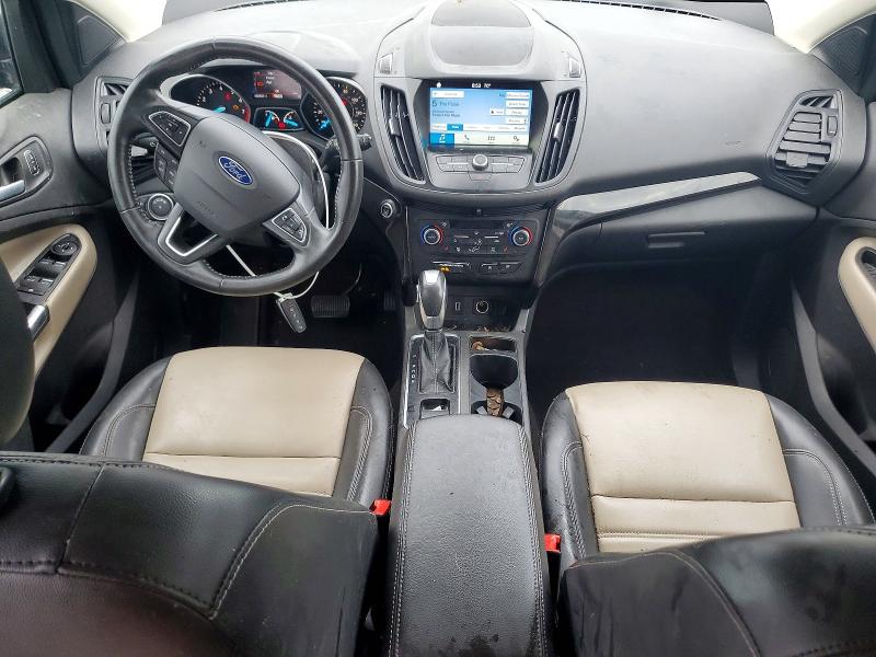 59361096 :رقم المزاد ، 1FMCU0HD7KUA03252 vin ، 2019 Ford Escape مزاد بيع