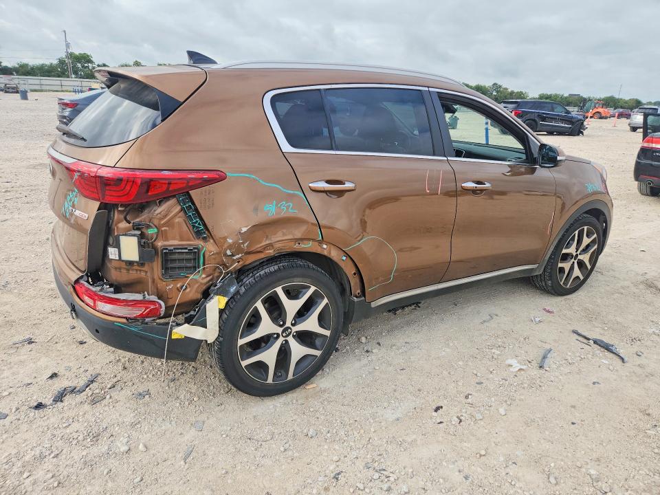 Продажа на аукционе авто 2017 Kia Sportage, vin: KNDPR3A65H7212453, номер лота: 62783296