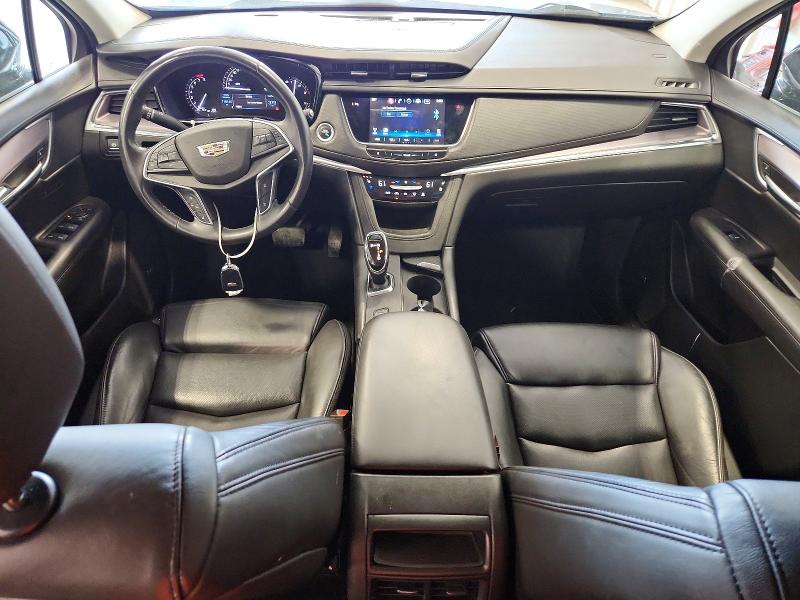 61365496 :رقم المزاد ، 1GYKNERS0HZ193912 vin ، 2017 Cadillac Xt5 مزاد بيع