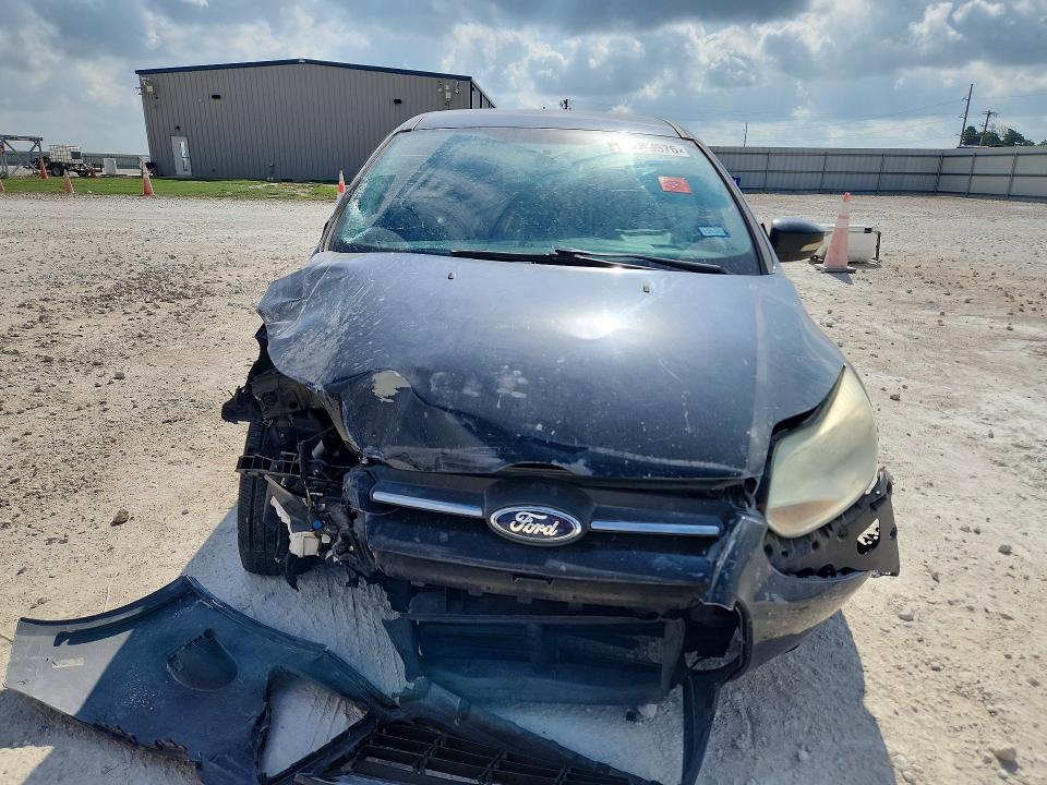 62266876 :رقم المزاد ، 1FADP3F26DL183678 vin ، 2013 Ford Focus مزاد بيع