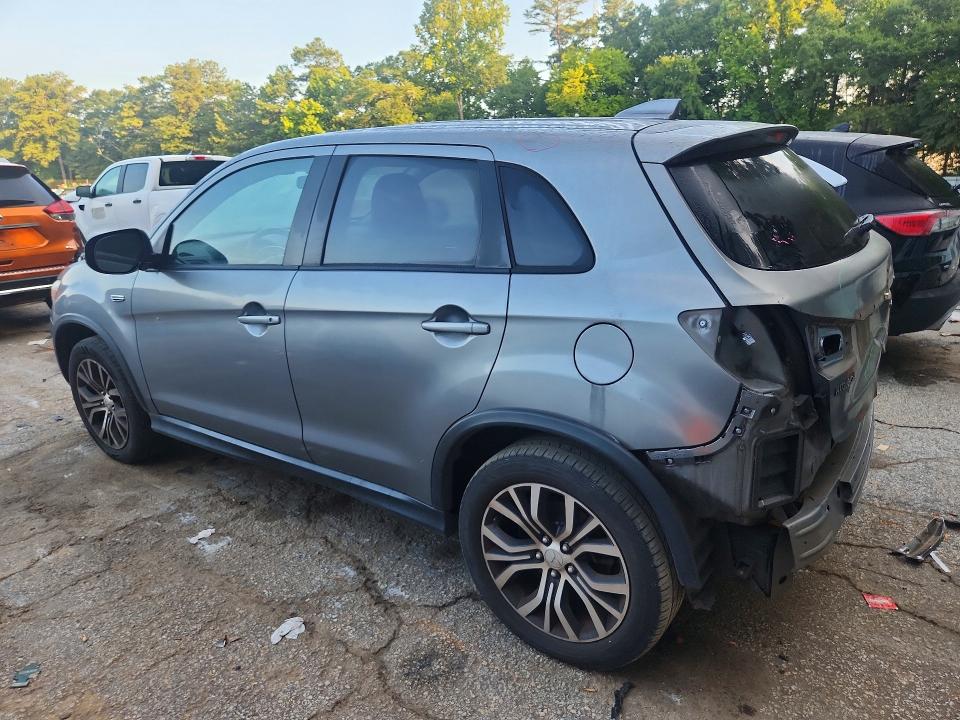 61951166 :رقم المزاد ، JA4AP3AU1JU021284 vin ، 2018 Mitsubishi Outlander Sport مزاد بيع