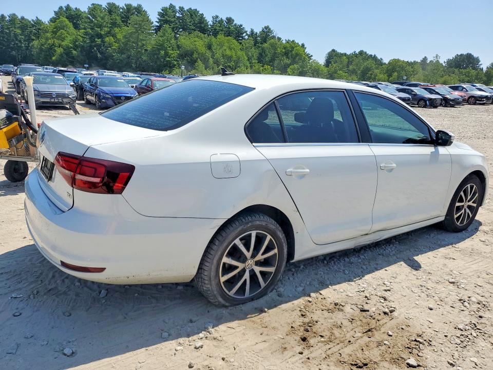 Продаж на аукціоні авто 2017 Volkswagen Jetta, vin: 3VWDB7AJ7HM415933, номер лоту: 62872376