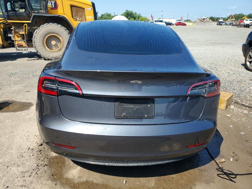 63205526 :رقم المزاد ، 5YJ3E1EA5PF652422 vin ، 2023 Tesla Model 3 مزاد بيع