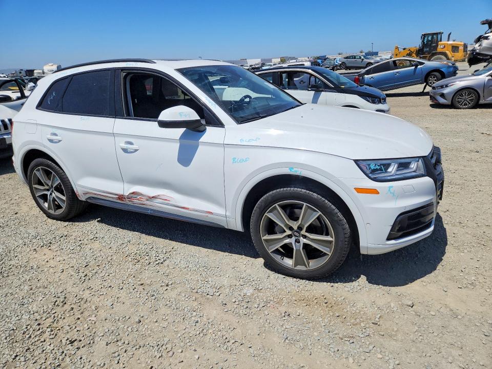 59327276 :رقم المزاد ، WA1CNAFY0K2020283 vin ، 2019 Audi Q5 مزاد بيع