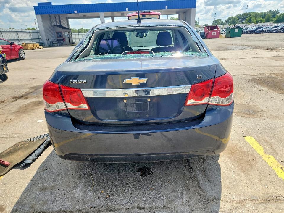 62549066 :رقم المزاد ، 1G1PC5SB5E7414870 vin ، 2014 Chevrolet Cruze مزاد بيع