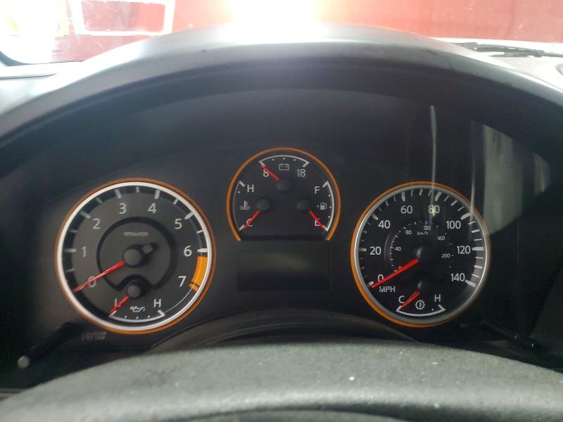 61695296 :رقم المزاد ، 1N6AA0EC2FN501825 vin ، 2015 Nissan Titan مزاد بيع