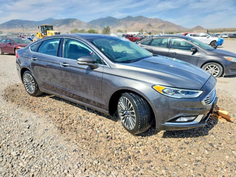 59675906 :رقم المزاد ، 3FA6P0T91HR200838 vin ، 2017 Ford Fusion مزاد بيع
