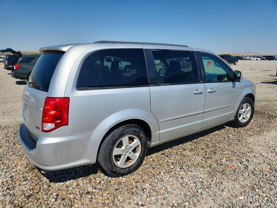 61821046 :رقم المزاد ، 2C4RDGCG5CR196721 vin ، 2012 Dodge Grand Caravan مزاد بيع