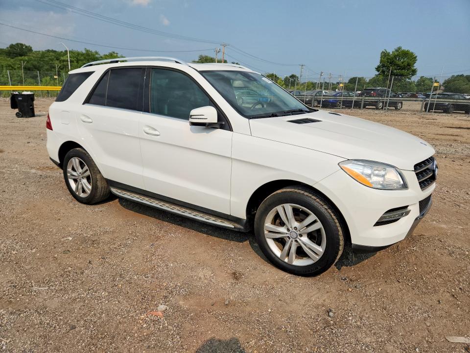 2014 Mercedes-benz Ml მანქანა იყიდება აუქციონზე, vin: 4JGDA5HB9EA313983, აუქციონის ნომერი: 62984696