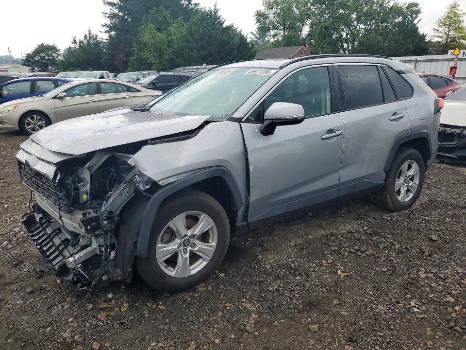 2021 Toyota Rav4 მანქანა იყიდება აუქციონზე, vin: 2T3W1RFV6MC142645, აუქციონის ნომერი: 59971286