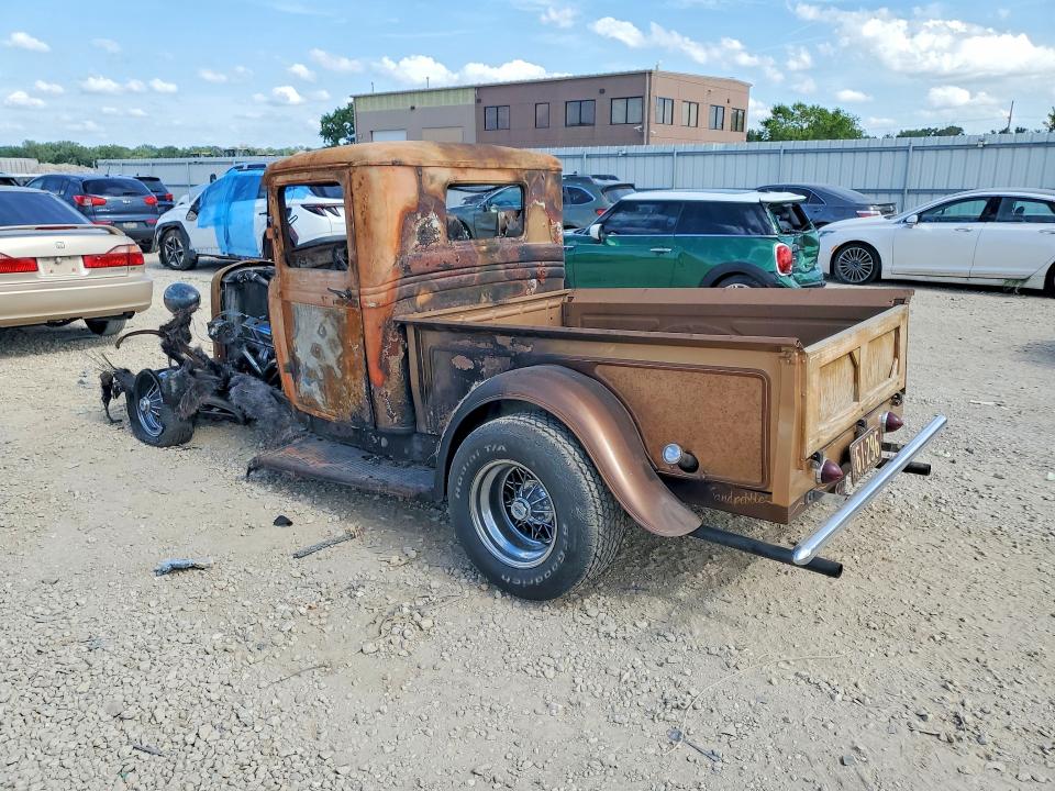 1933 Ford Uk მანქანა იყიდება აუქციონზე, vin: DR133260M0, აუქციონის ნომერი: 56466376
