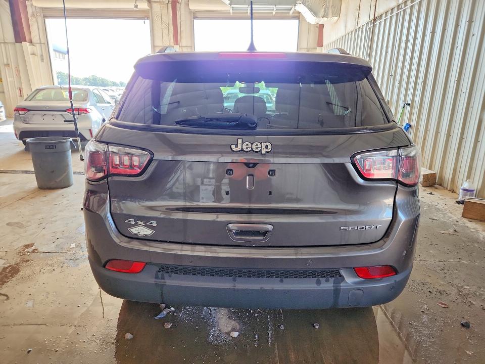 Продаж на аукціоні авто 2018 Jeep Compass, vin: 3C4NJDAB6JT115684, номер лоту: 60231436