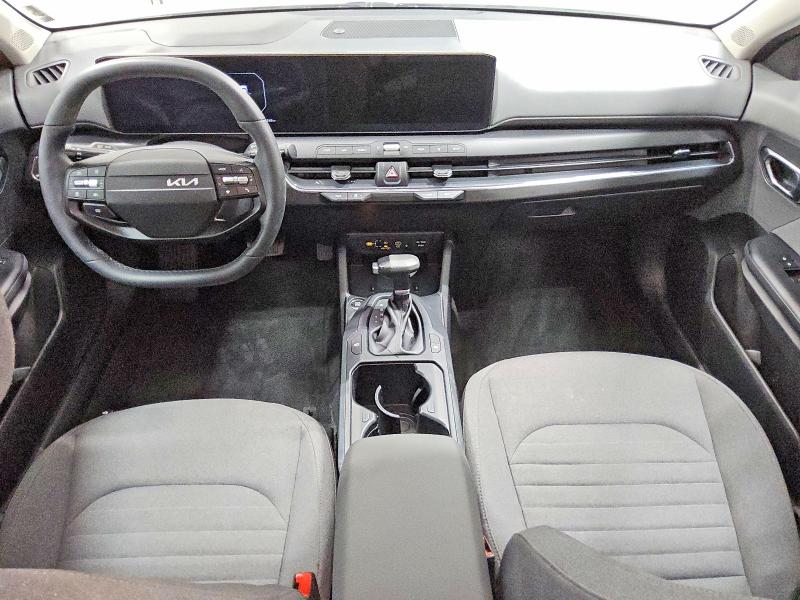 2025 Kia K4 მანქანა იყიდება აუქციონზე, vin: 3KPFU4DE2SE125488, აუქციონის ნომერი: 57052366