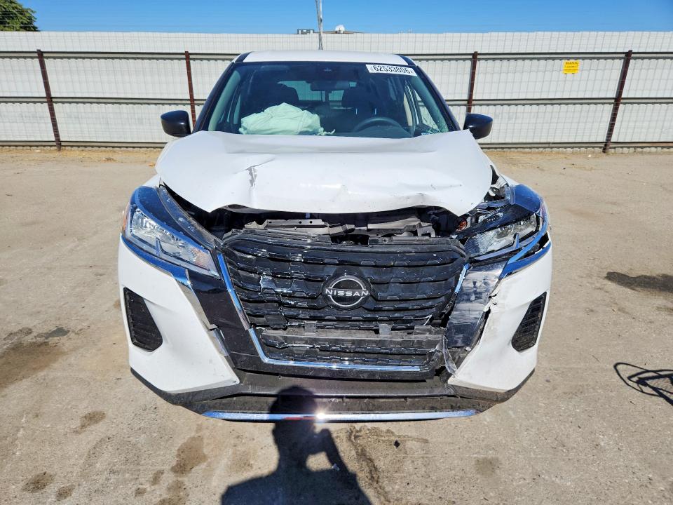 2024 Nissan Kicks მანქანა იყიდება აუქციონზე, vin: 3N1CP5BV9RL586585, აუქციონის ნომერი: 62533806
