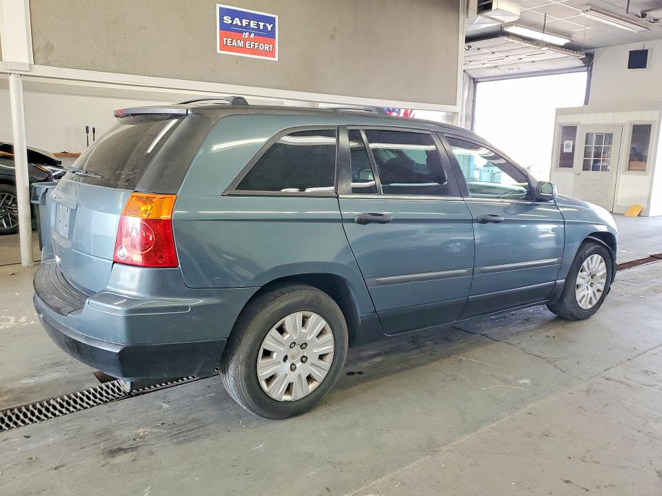 2005 Chrysler Pacifica მანქანა იყიდება აუქციონზე, vin: 2C8GM48L55R310956, აუქციონის ნომერი: 61645996