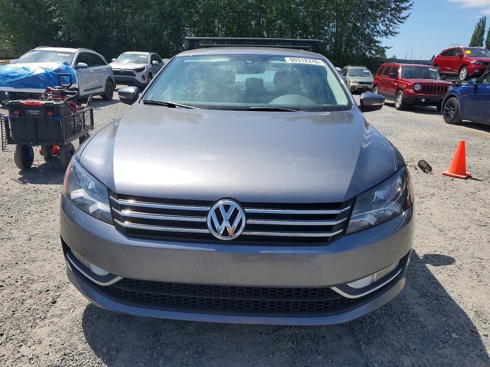 Продажа на аукционе авто 2015 Volkswagen Passat, vin: 1VWBT7A33FC059971, номер лота: 60312376