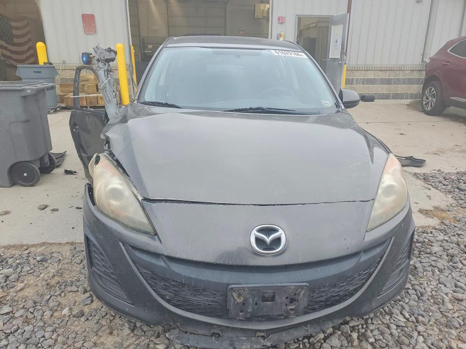 61629186 :رقم المزاد ، JM1BL1VF3B1409531 vin ، 2011 Mazda 3 مزاد بيع