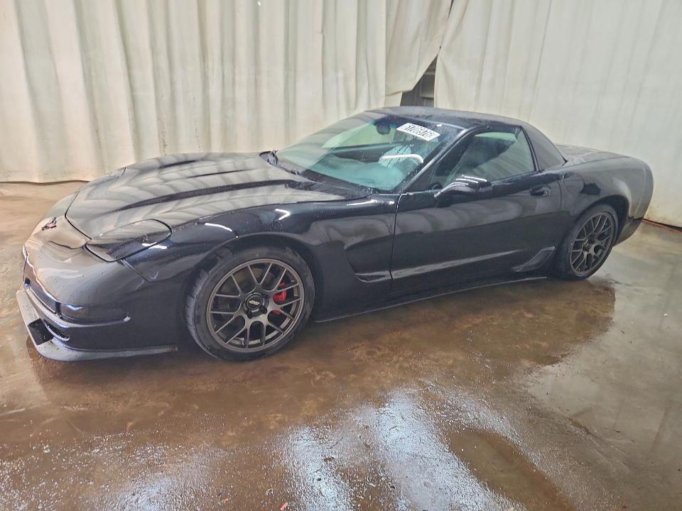 61706976 :رقم المزاد ، 1G1YY12S515109552 vin ، 2001 Chevrolet Corvette مزاد بيع