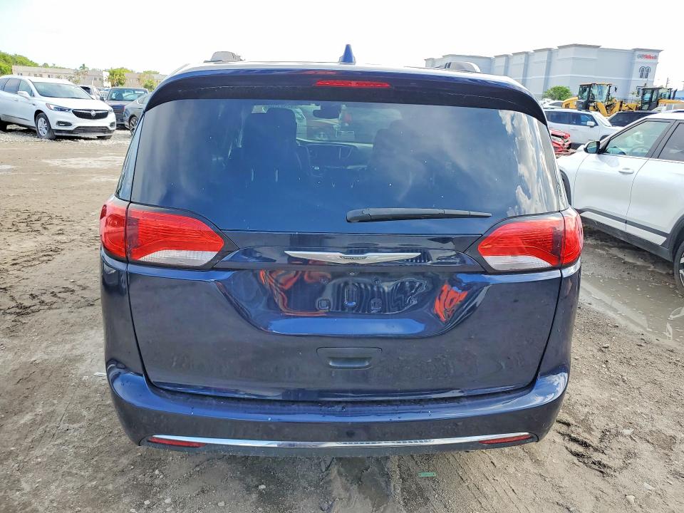 2018 Chrysler Pacifica მანქანა იყიდება აუქციონზე, vin: 2C4RC1EG5JR106204, აუქციონის ნომერი: 62583206