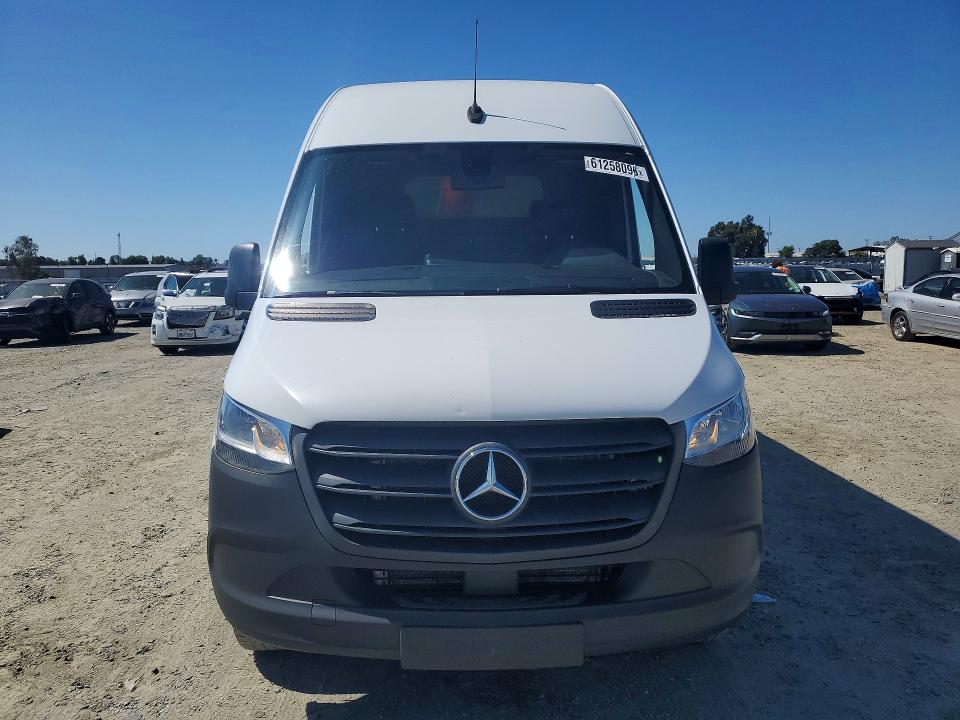 Продажа на аукционе авто 2023 Mercedes-benz Sprinter, vin: W1Y4NCHYXPT140947, номер лота: 61258096