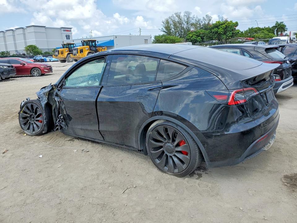 62419816 :رقم المزاد ، 5YJYGDEF9MF089156 vin ، 2021 Tesla Model Y مزاد بيع