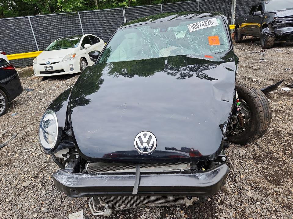 Aukcja sprzedaży 2018 Volkswagen Beetle, vin: 3VWFD7ATXJM714147, numer aukcji: 60074826