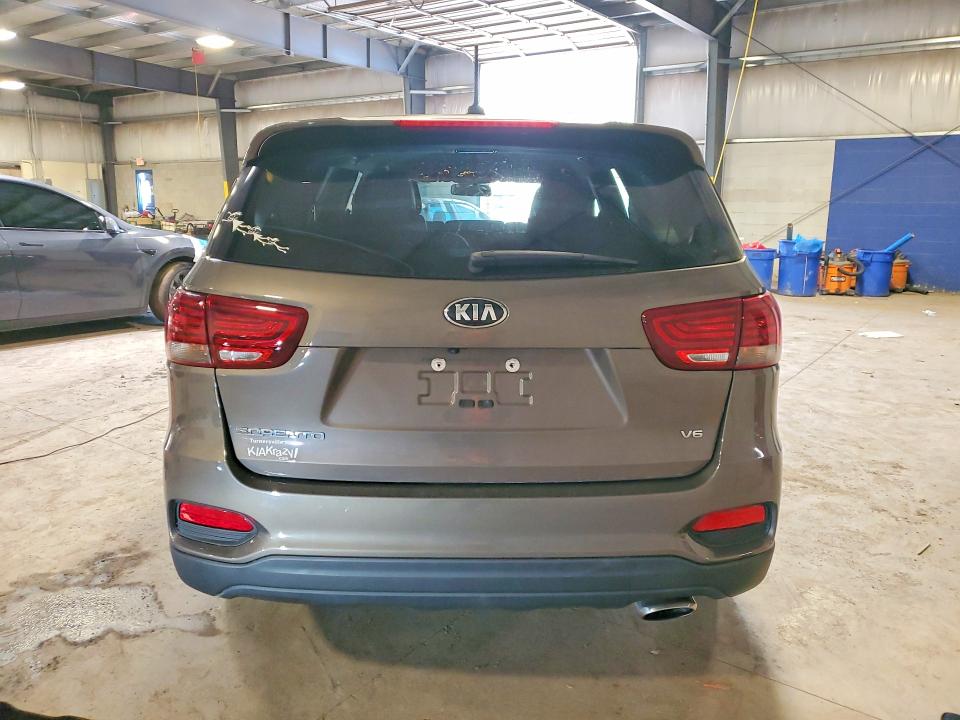 61971876 :رقم المزاد ، 5XYPGDA50KG572517 vin ، 2019 Kia Sorento مزاد بيع