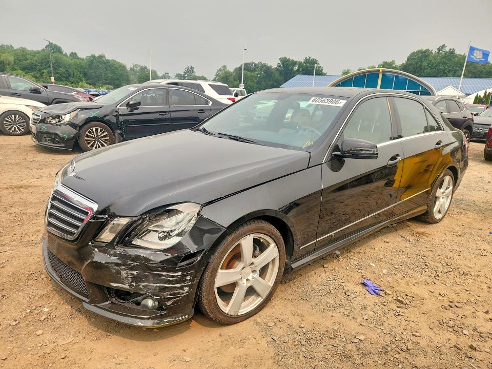 2010 Mercedes-benz E მანქანა იყიდება აუქციონზე, vin: WDDHF8HB6AA117492, აუქციონის ნომერი: 60563906