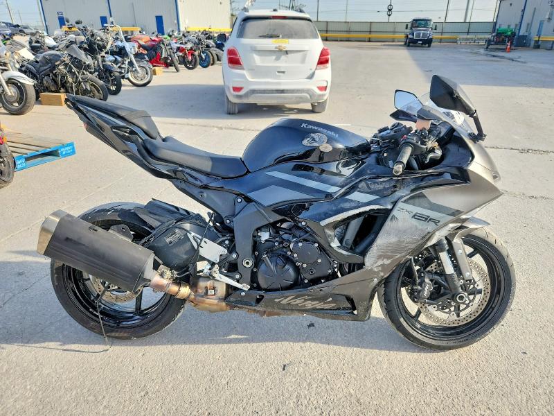 62789686 :رقم المزاد ، JKBZXJK15TA015497 vin ، 2026 Kawasaki Zx636 مزاد بيع