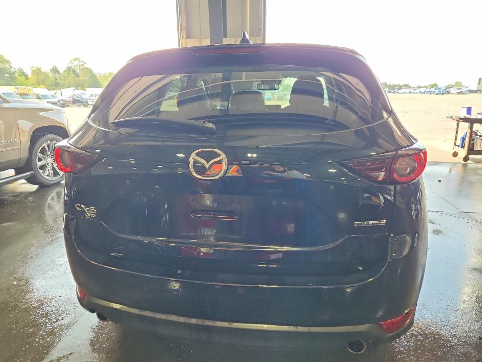 62797526 :رقم المزاد ، JM3KFBCM7M1312583 vin ، 2021 Mazda Cx-5 مزاد بيع