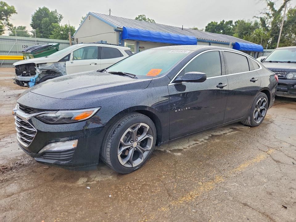 62205926 :رقم المزاد ، 1G1ZD5ST7NF198668 vin ، 2022 Chevrolet Malibu مزاد بيع