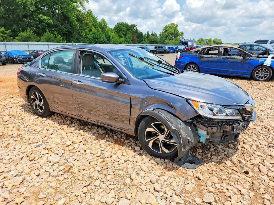 60291476 :رقم المزاد ، 1HGCR2F36HA155580 vin ، 2017 Honda Accord مزاد بيع
