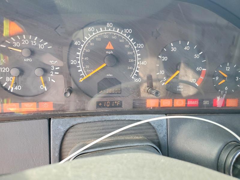61423686 :رقم المزاد ، WDBGA70G1XA427627 vin ، 1999 Mercedes-benz Cl مزاد بيع