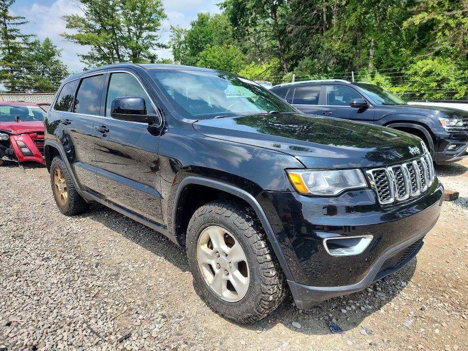 Продажа на аукционе авто 2017 Jeep Grand Cherokee, vin: 1C4RJFAG8HC729618, номер лота: 63095846