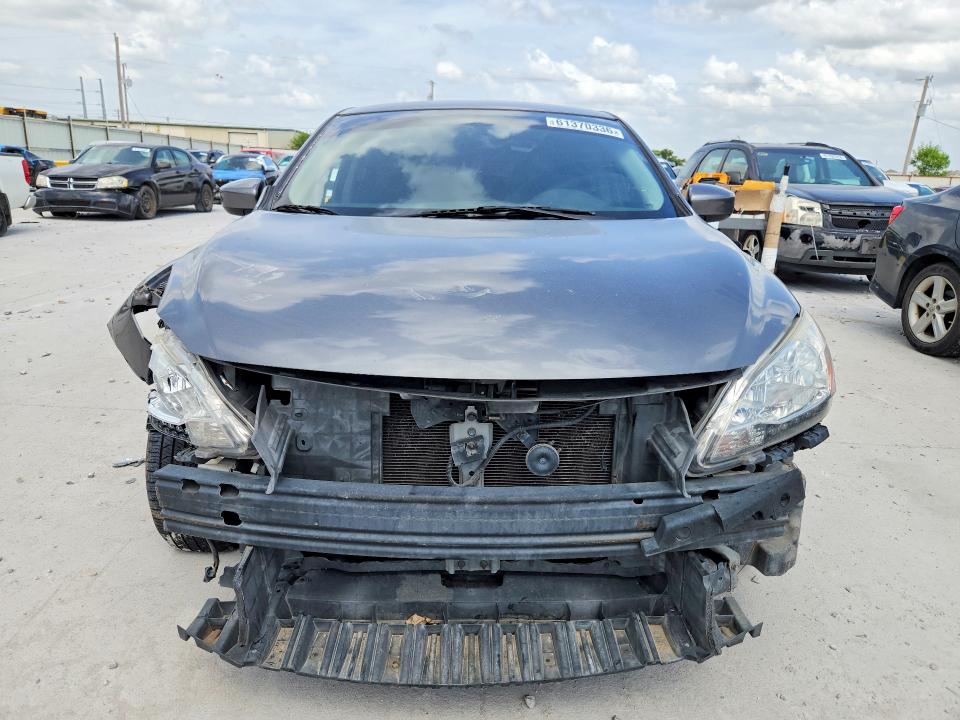 Продажа на аукционе авто 2015 Nissan Sentra, vin: 3N1AB7AP5FY215863, номер лота: 61370336