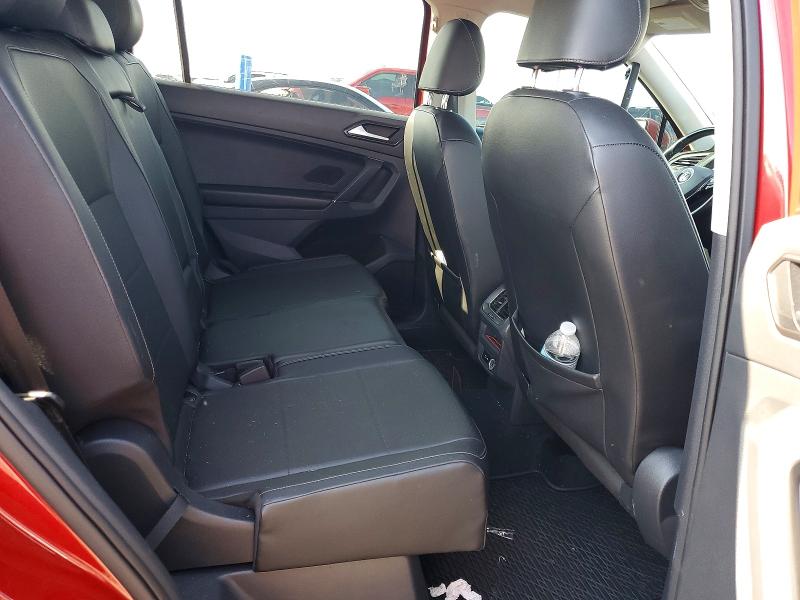 Продаж на аукціоні авто 2018 Volkswagen Tiguan, vin: 3VV3B7AX7JM044248, номер лоту: 85631225