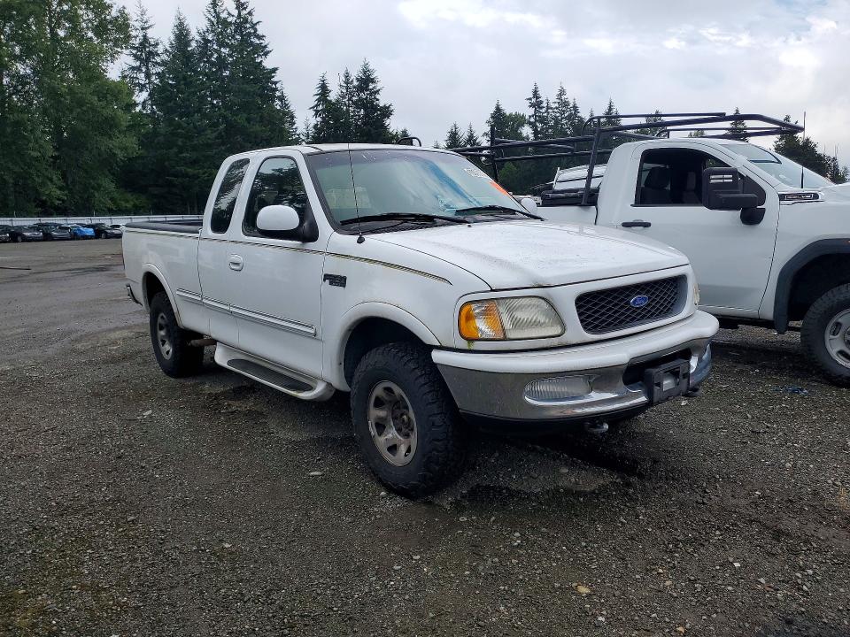 60025706 :رقم المزاد ، 2FTFX28L9VCA44563 vin ، 1997 Ford F250 مزاد بيع