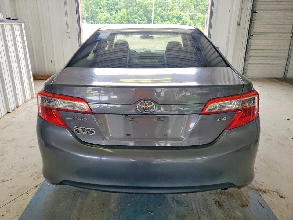 63253676 :رقم المزاد ، 4T1BF1FK7CU170239 vin ، 2012 Toyota Camry مزاد بيع