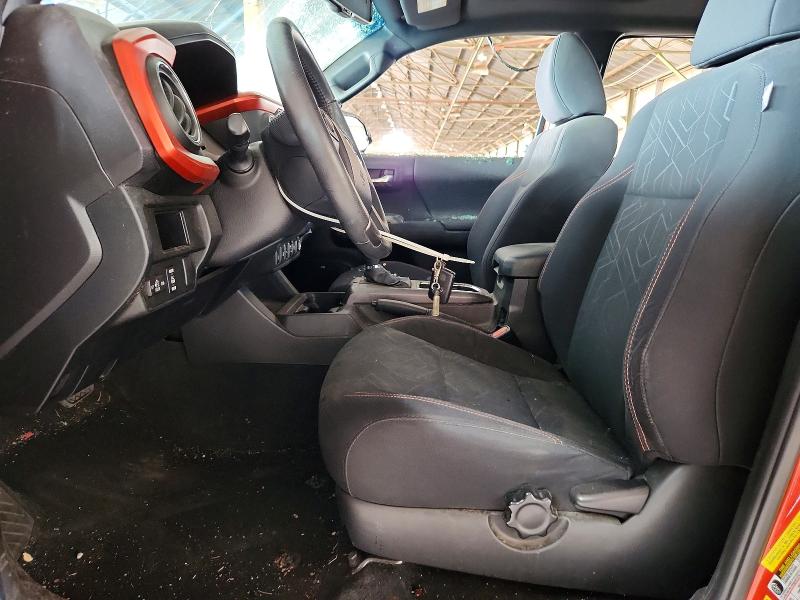 2016 Toyota Tacoma მანქანა იყიდება აუქციონზე, vin: 5TFDZ5BN0GX010817, აუქციონის ნომერი: 61606926