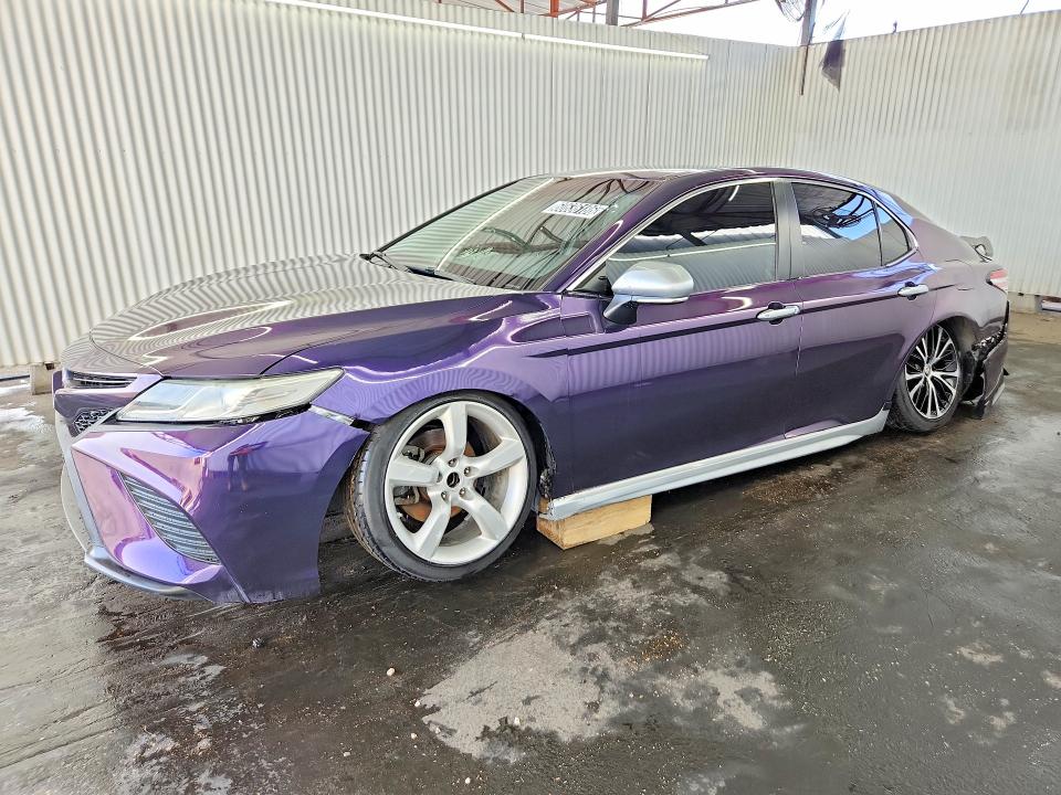 2020 Toyota Camry მანქანა იყიდება აუქციონზე, vin: 4T1M11AK4LU511336, აუქციონის ნომერი: 60636186